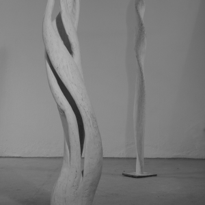 RILASCIO FACILE, Pino, imbiancato a calce, H 160 cm, 2006