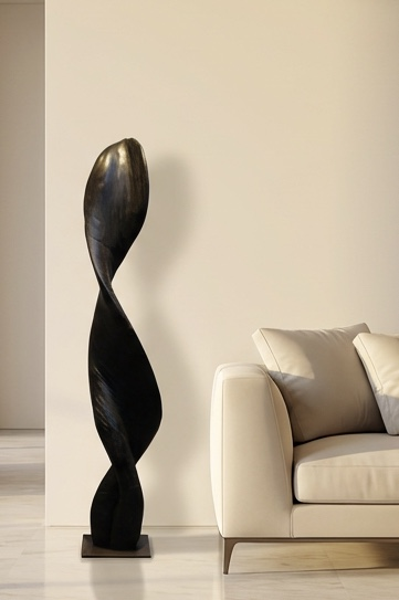 TWIST, robinia, patinated, H 118 cm, 2025
2,800,- Euro